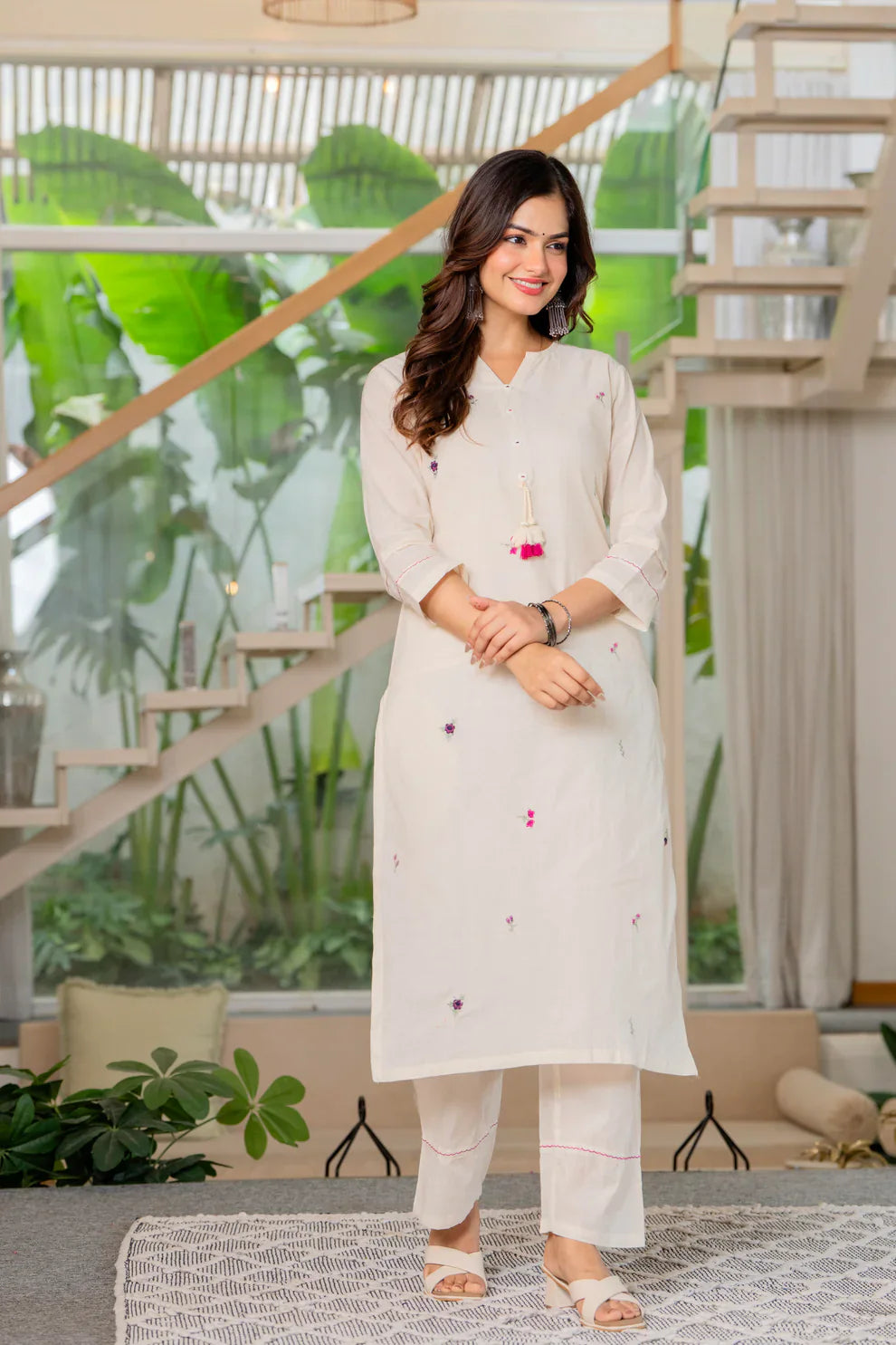 elegant white embroidered kurta pant set
