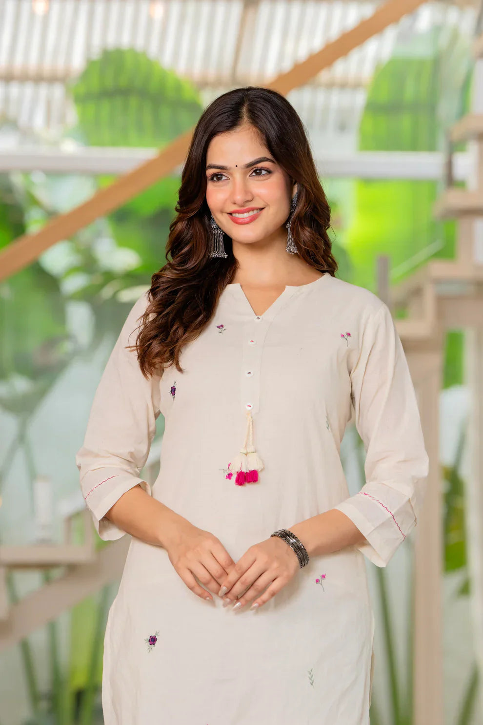 elegant white embroidered kurta pant set