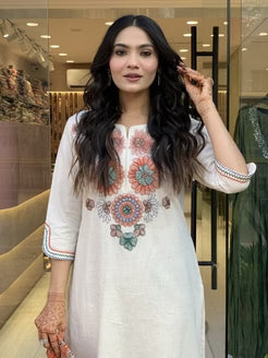 Floral Embroidered Ivory Kurta Set