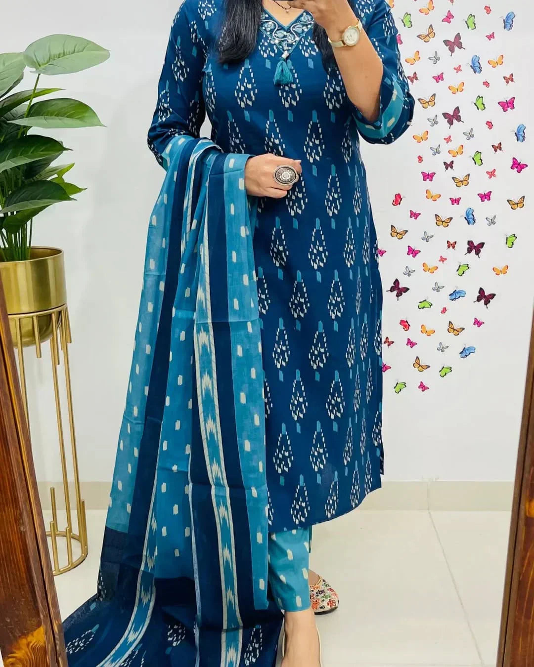 libas ikkat print with kurti pant & dupatta set for women( blue )