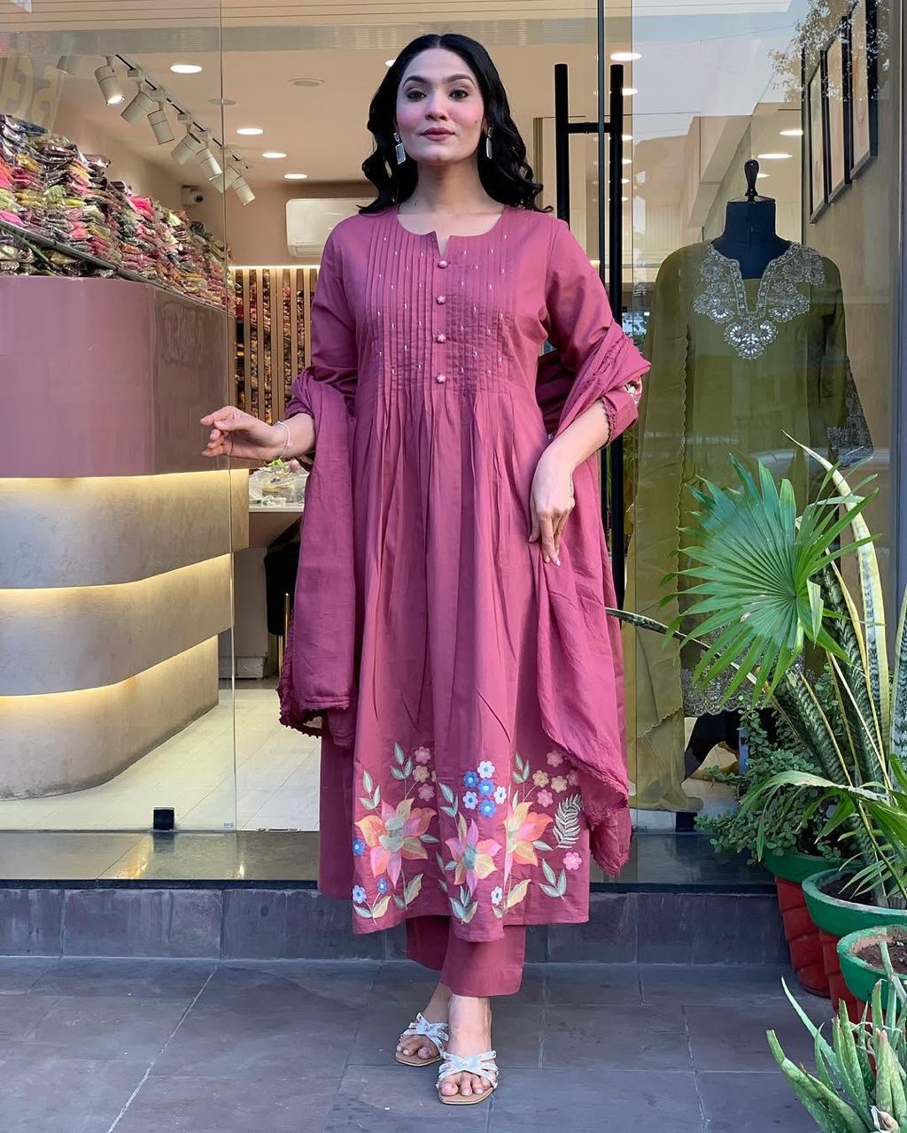 floral embroidered kurta set