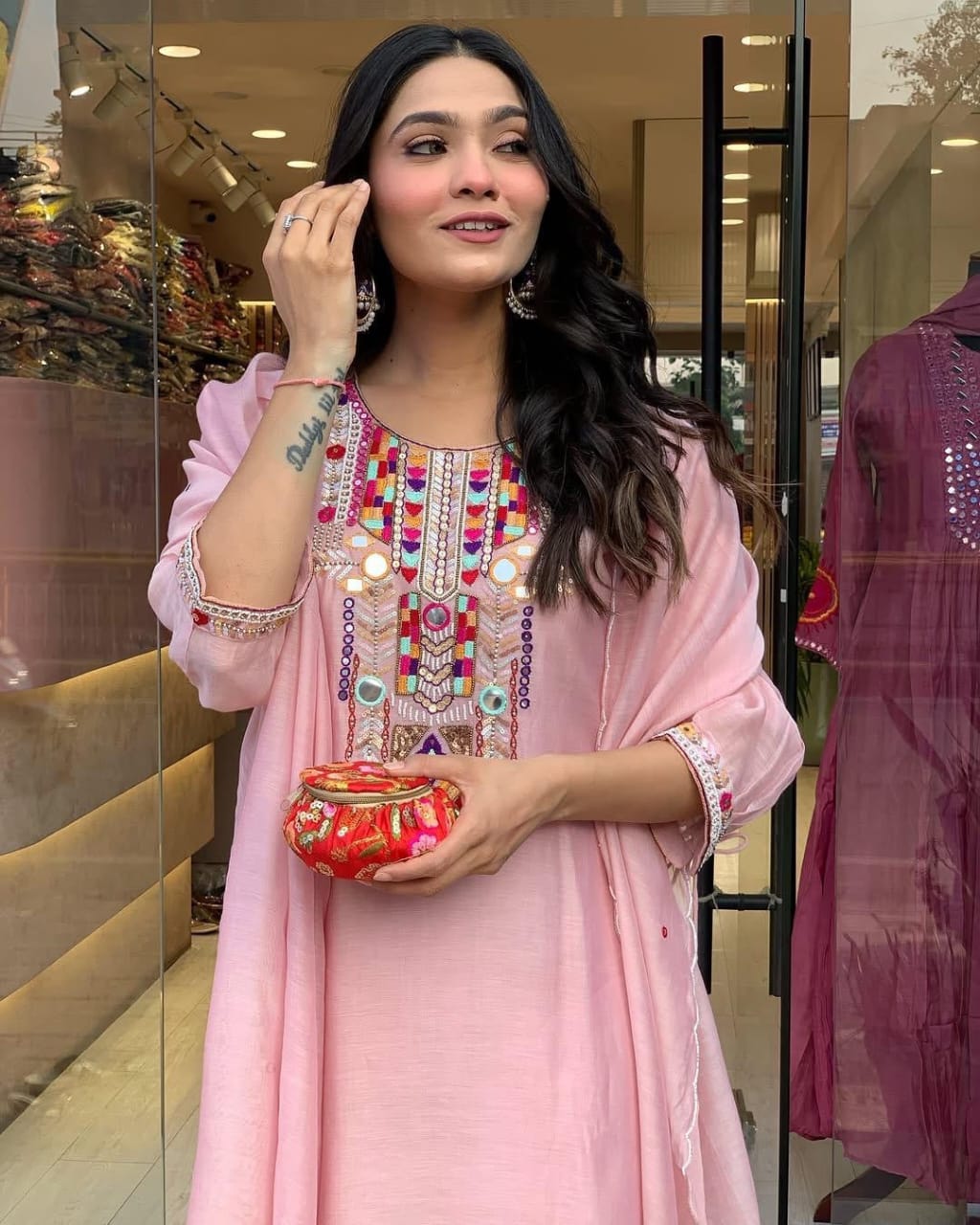 kurta blush pink embroidered kurta set