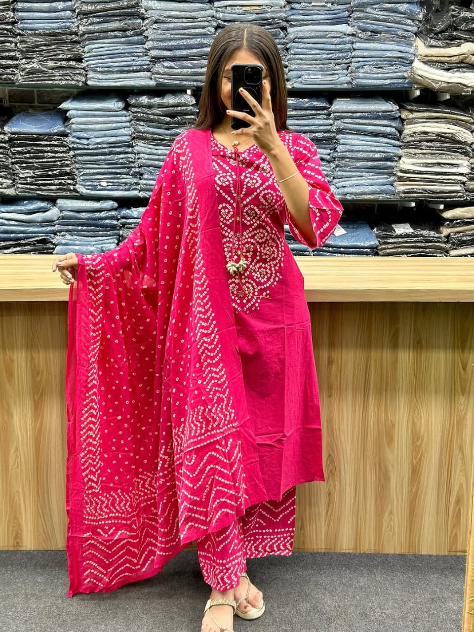 rani pink bandhani print kurta set with dupatta
