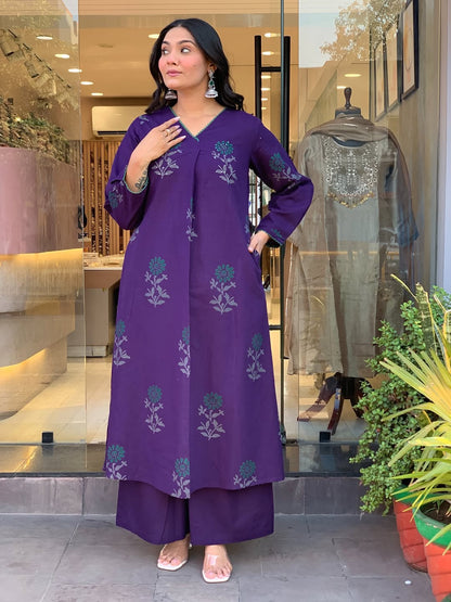 Elegant Plum Kurta Set with Floral Motifs